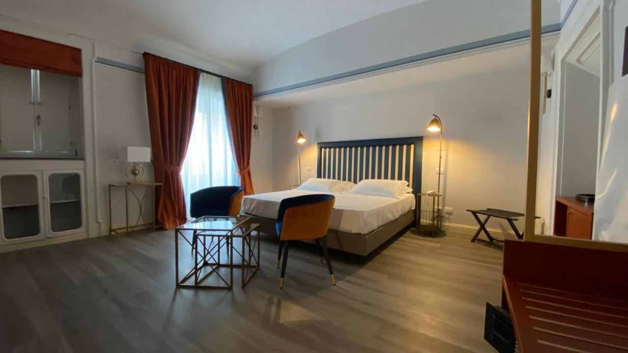 Lanterne Magiche Ortigia Suites Syrakusa Exteriör bild