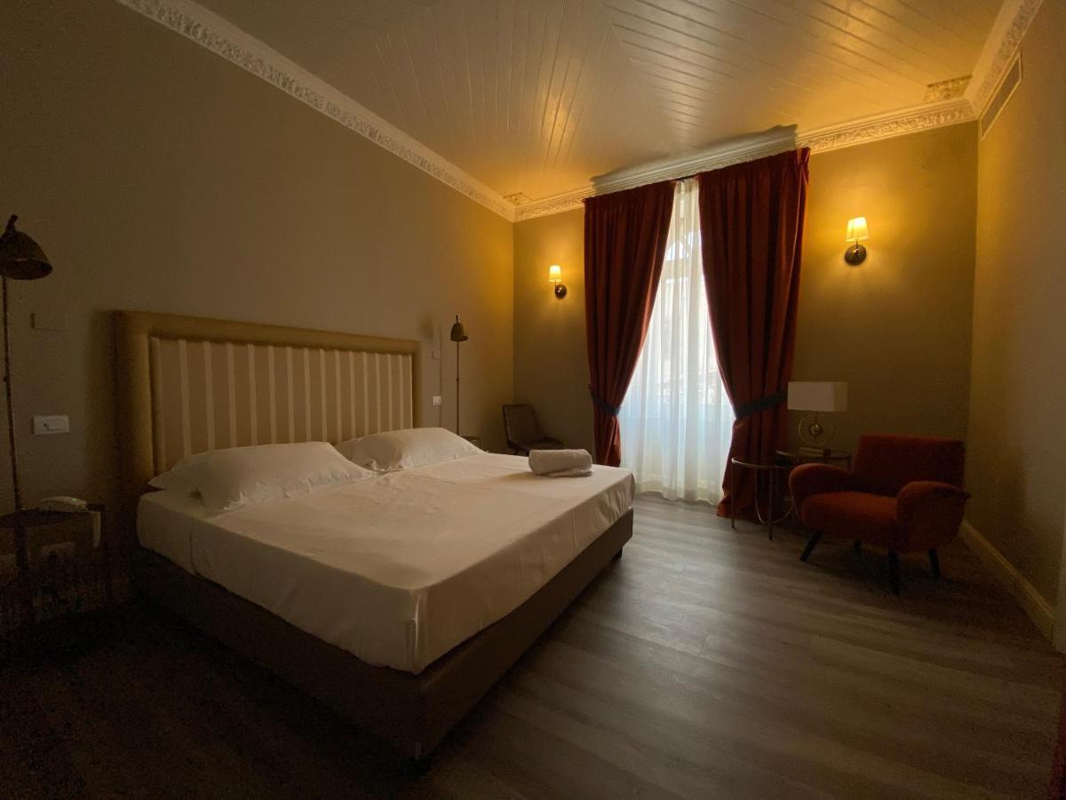 Lanterne Magiche Ortigia Suites Syrakusa Exteriör bild