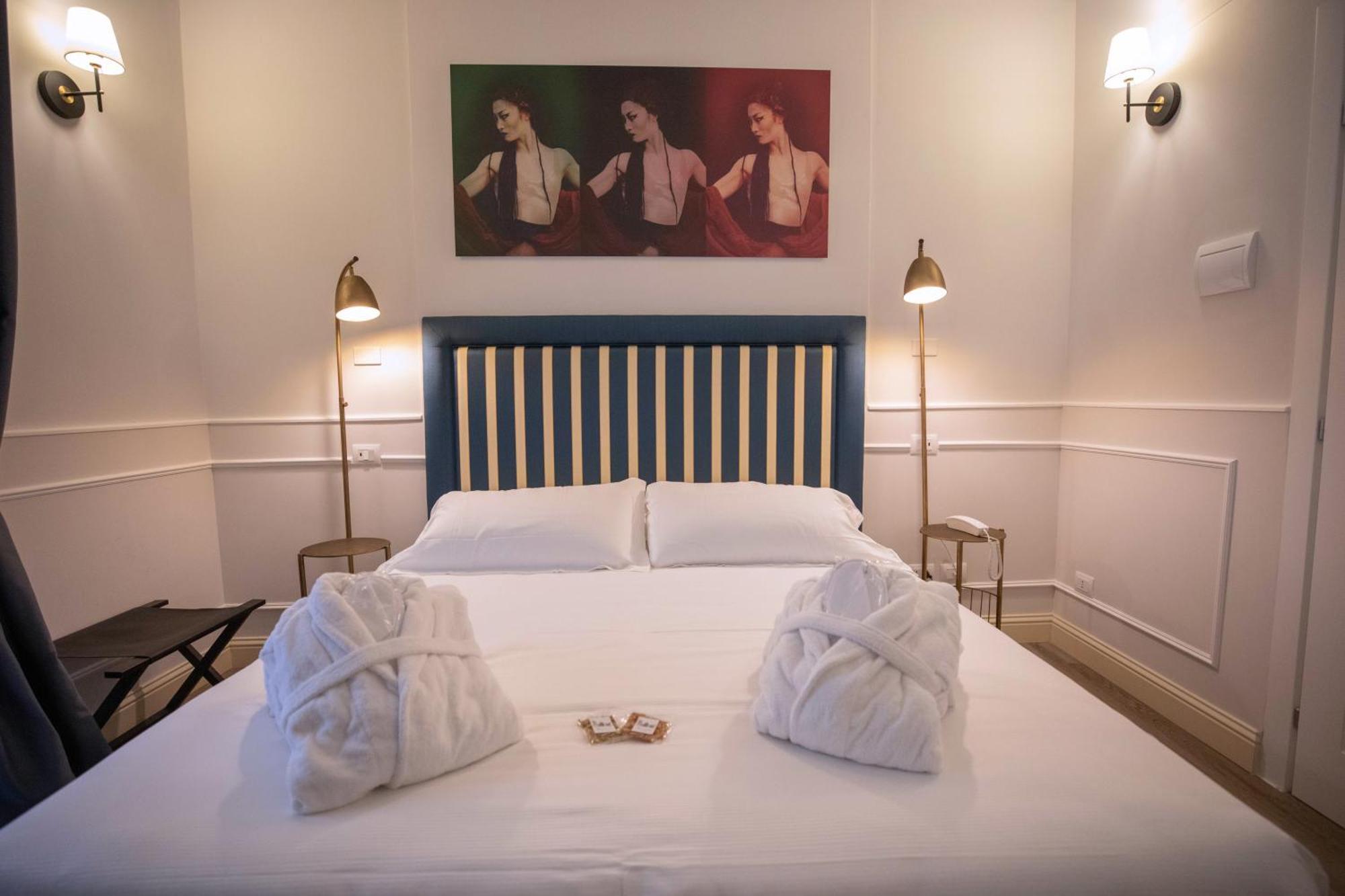 Lanterne Magiche Ortigia Suites Syrakusa Exteriör bild