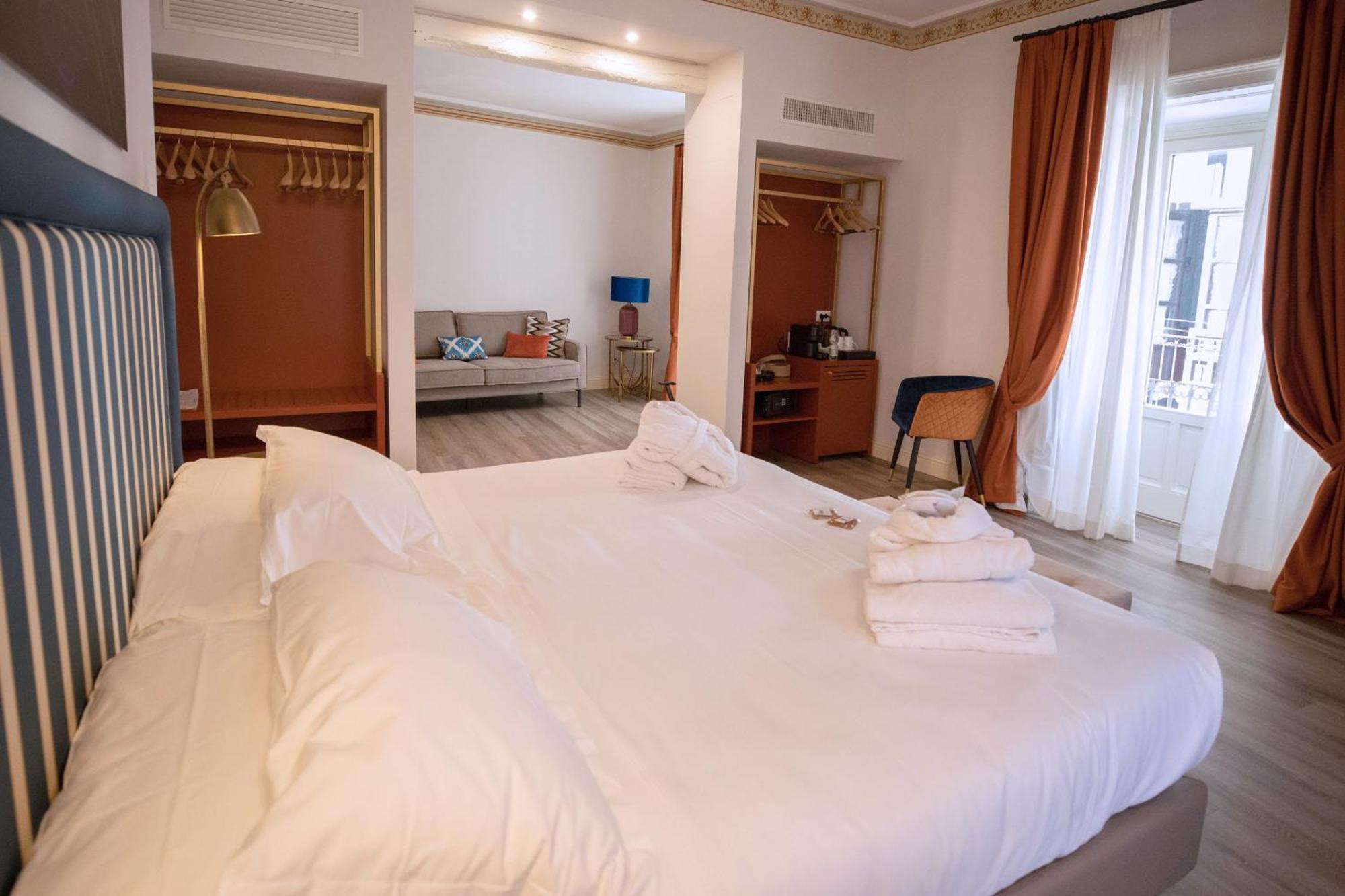 Lanterne Magiche Ortigia Suites Syrakusa Exteriör bild